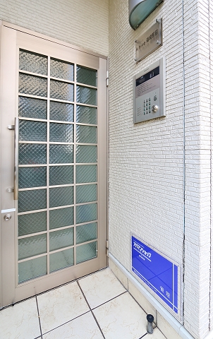 オートロック付きのエントランスで安心ですね