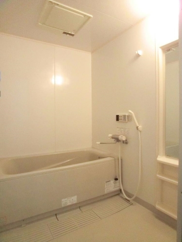 日々の疲れを癒せる浴室です