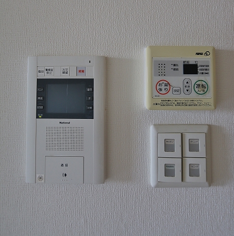 ＴＶモニターホン付きで来客を確認できます