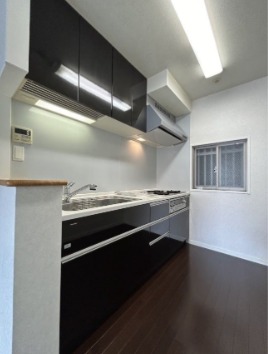 綺麗なキッチンですね