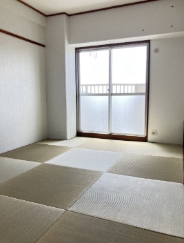 畳のにおいで落ち着きますね