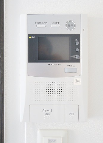 モニタ付きで来客時も安心です