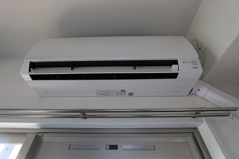 エアコン完備で年中快適に過ごせます