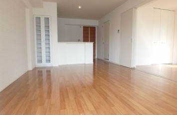 広々リビングでゆったりくつろげます