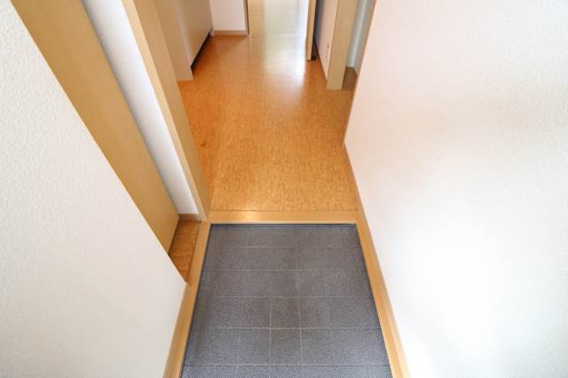 玄関はこんな感じです