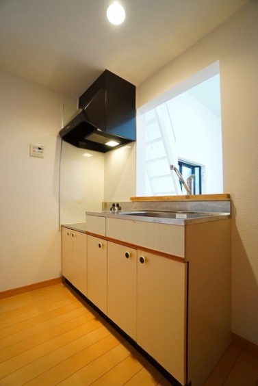 人気のカウンターキッチンです