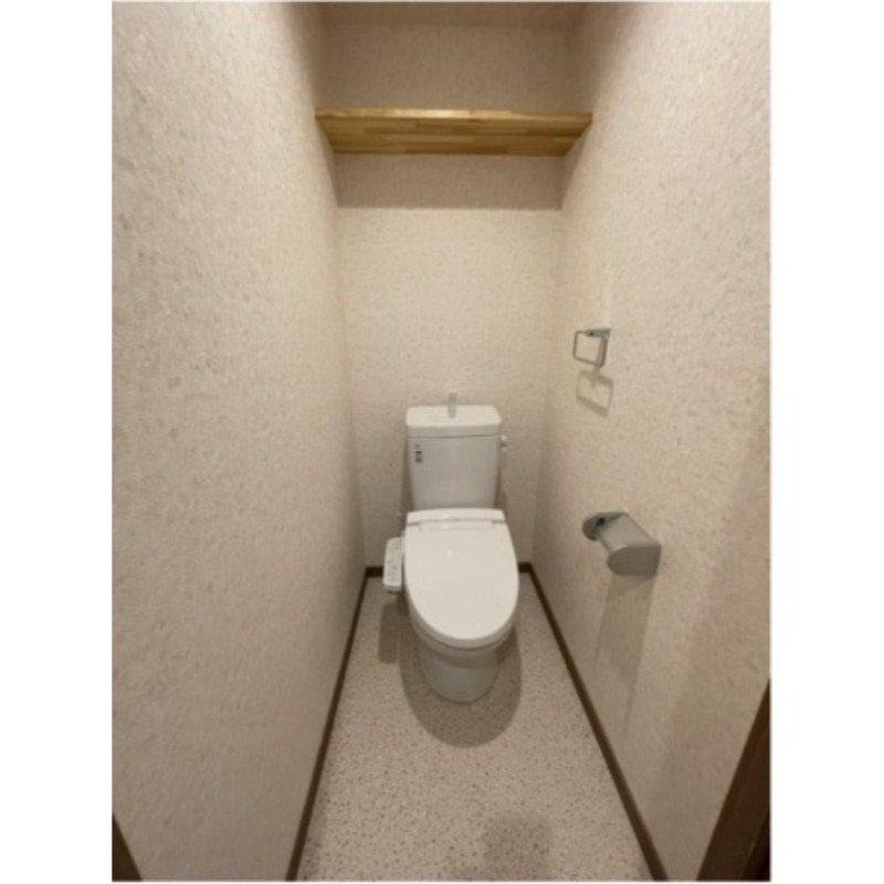 温水洗浄便座付きです