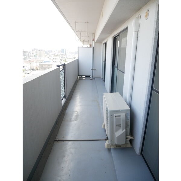 天気の良い日の洗濯物はこちらへ♪