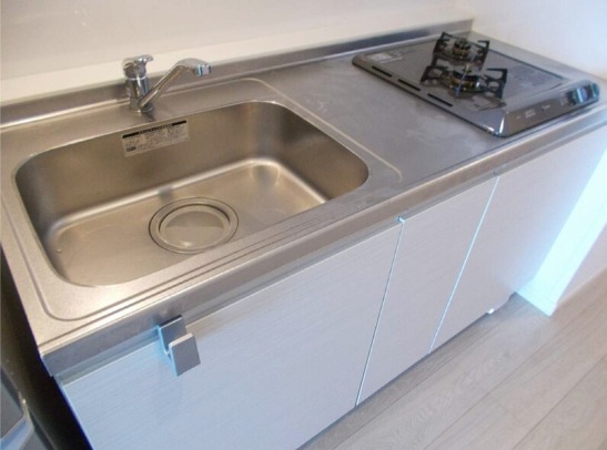 こちらでお料理をお楽しみ下さい