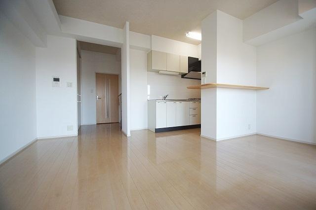 広々とした生活空間です