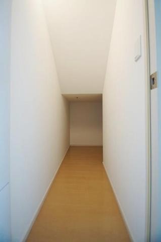 たっぷりと収納できるクローゼットです