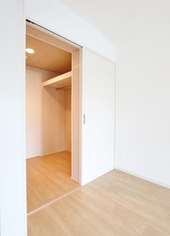 オシャレが楽しくなるウォークインクローゼット