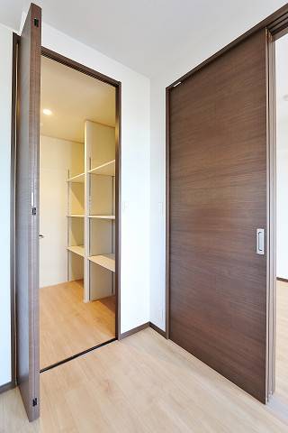 おしゃれが楽しくなるウォークインクローゼット