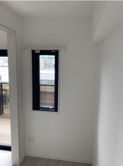 こちらは寝室にいかがでしょうか