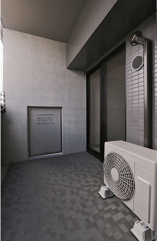 広めのバルコニーですよ