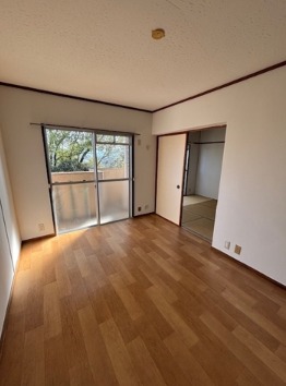 広々リビングでゆったりくつろげます