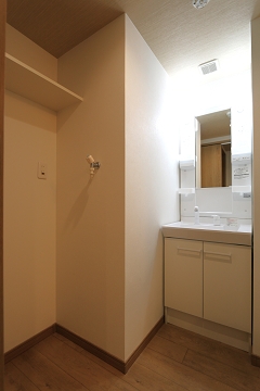 朝の身支度はこちらでどうぞ