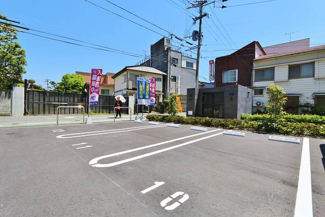 敷地内駐車場あります