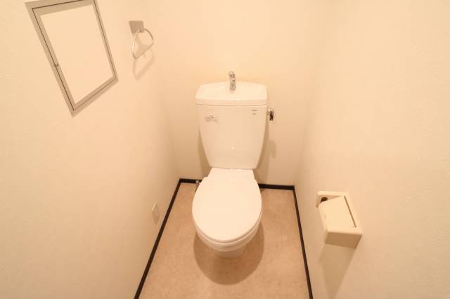 バストイレ別です。