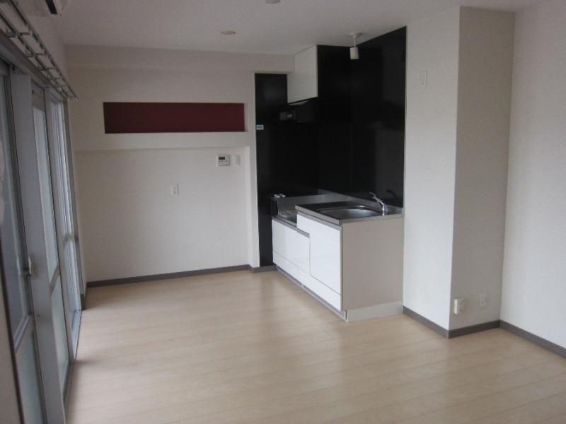 広々とした8帖越えのリビングです。