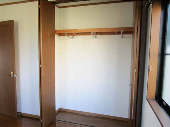 全居室に収納があります