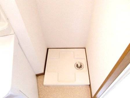 勿論室内洗濯機置場