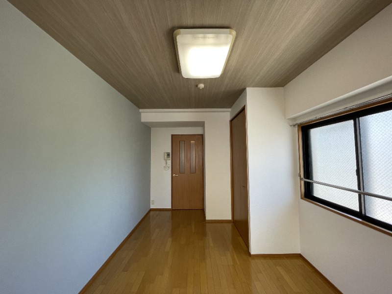 明るい洋室です。