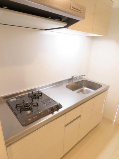 上下に収納があり使い勝手が良いですね