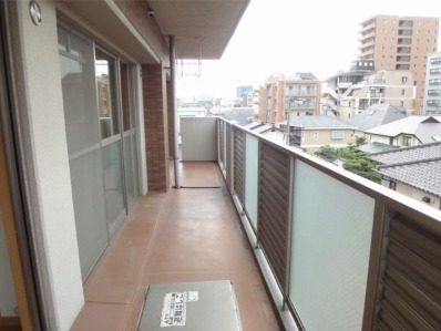 天気の良い日の洗濯物はこちらで