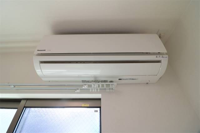 年中快適なエアコン付き