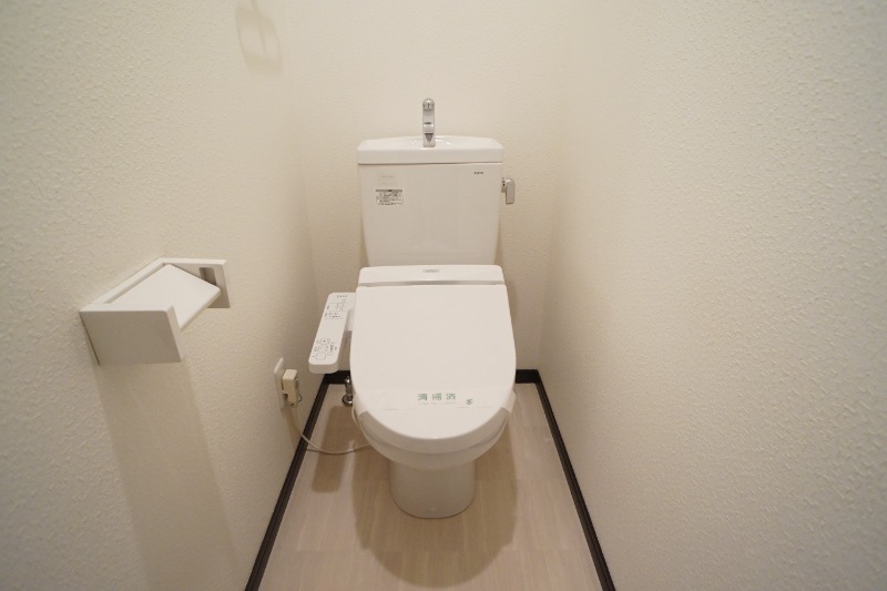 嬉しい温水洗浄便座機能付き