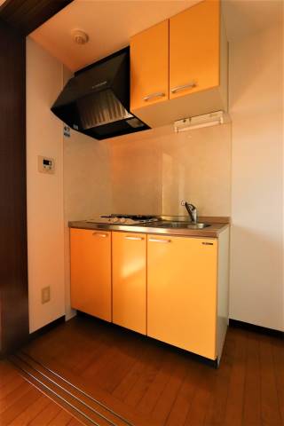 お手入れがしやすいキッチンです