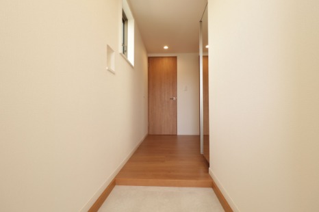 げんかんも　十分な広さですね