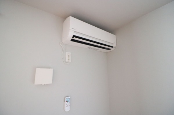 エアコン付きで年中快適に過ごせますね♪