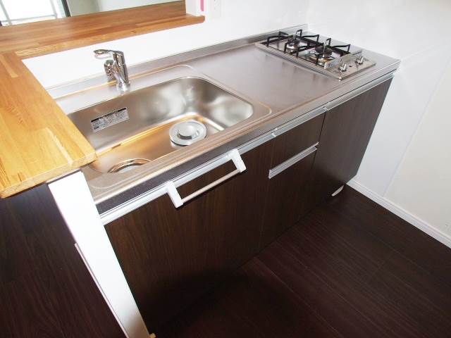 人気のカウンターキッチンです