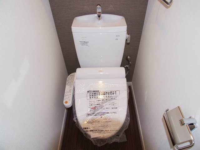 清潔感のあるトイレです