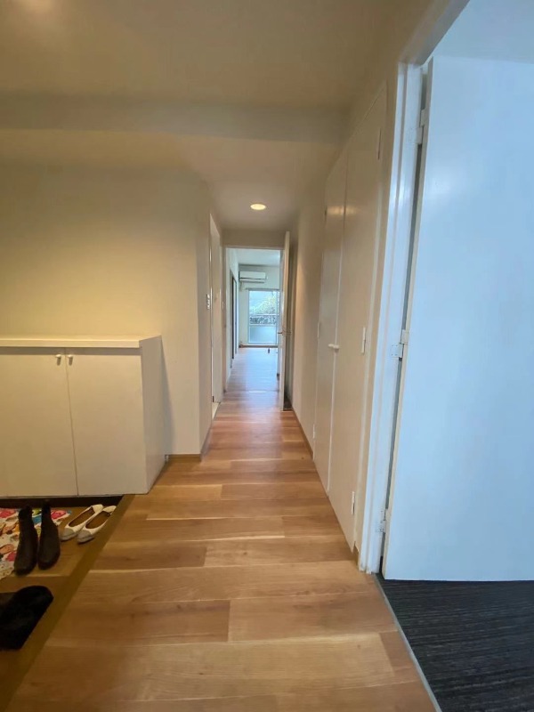 綺麗なタイルのお部屋です