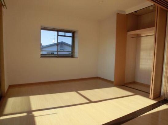 こちらは寝室スペースにいかがでしょう