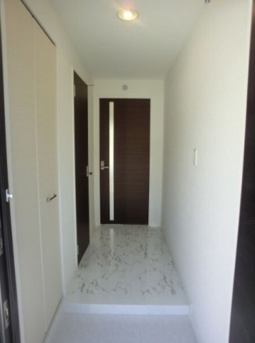 広々とした玄関です