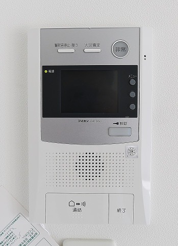 女性も安心のモニターホン