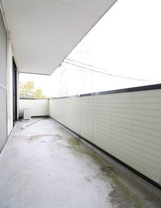 東向きバルコニー