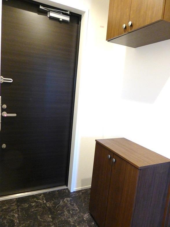 物置もあり使いやすい玄関です。