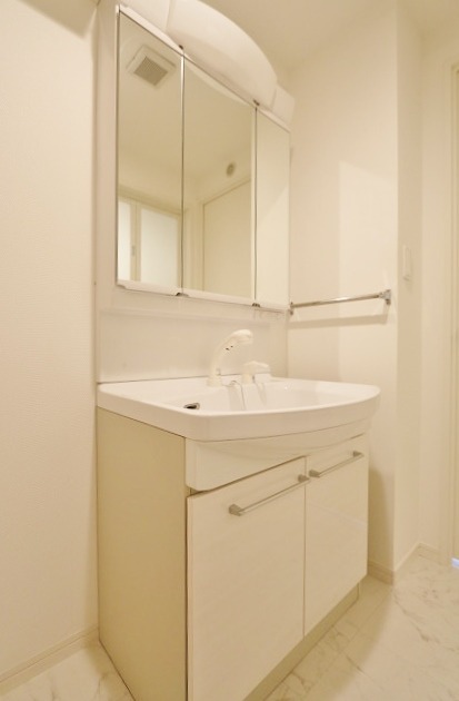 お出かけ前の身支度はこちらでどうぞ