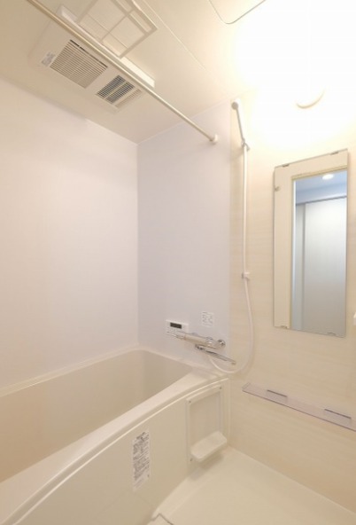 ※同型シリーズの内装です