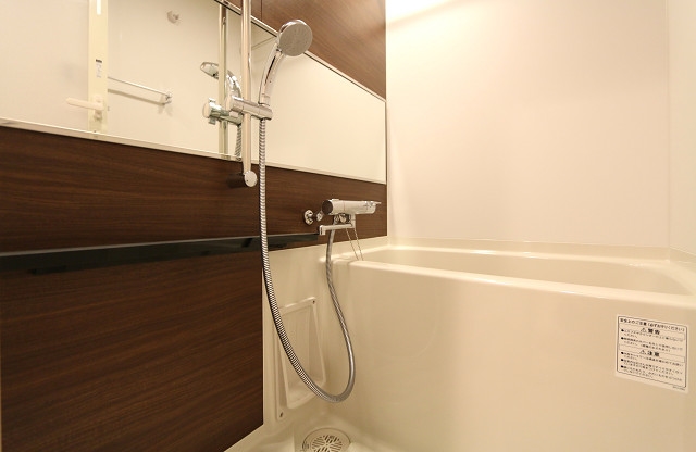 サーモスタット水栓で温度調節も楽々です