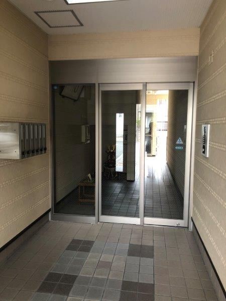 女性の方も安心のオートロック