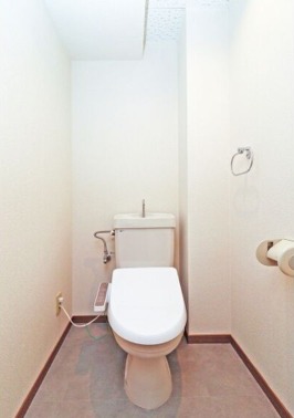 温水洗浄便座付きです