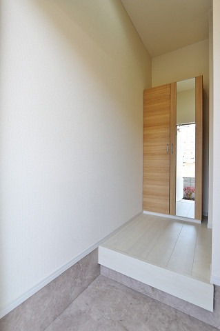 玄関も十分な広さです