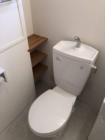 バストイレ別です。