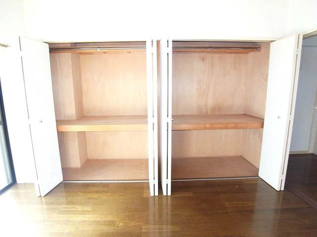 荷物が多くても安心な収納スペース